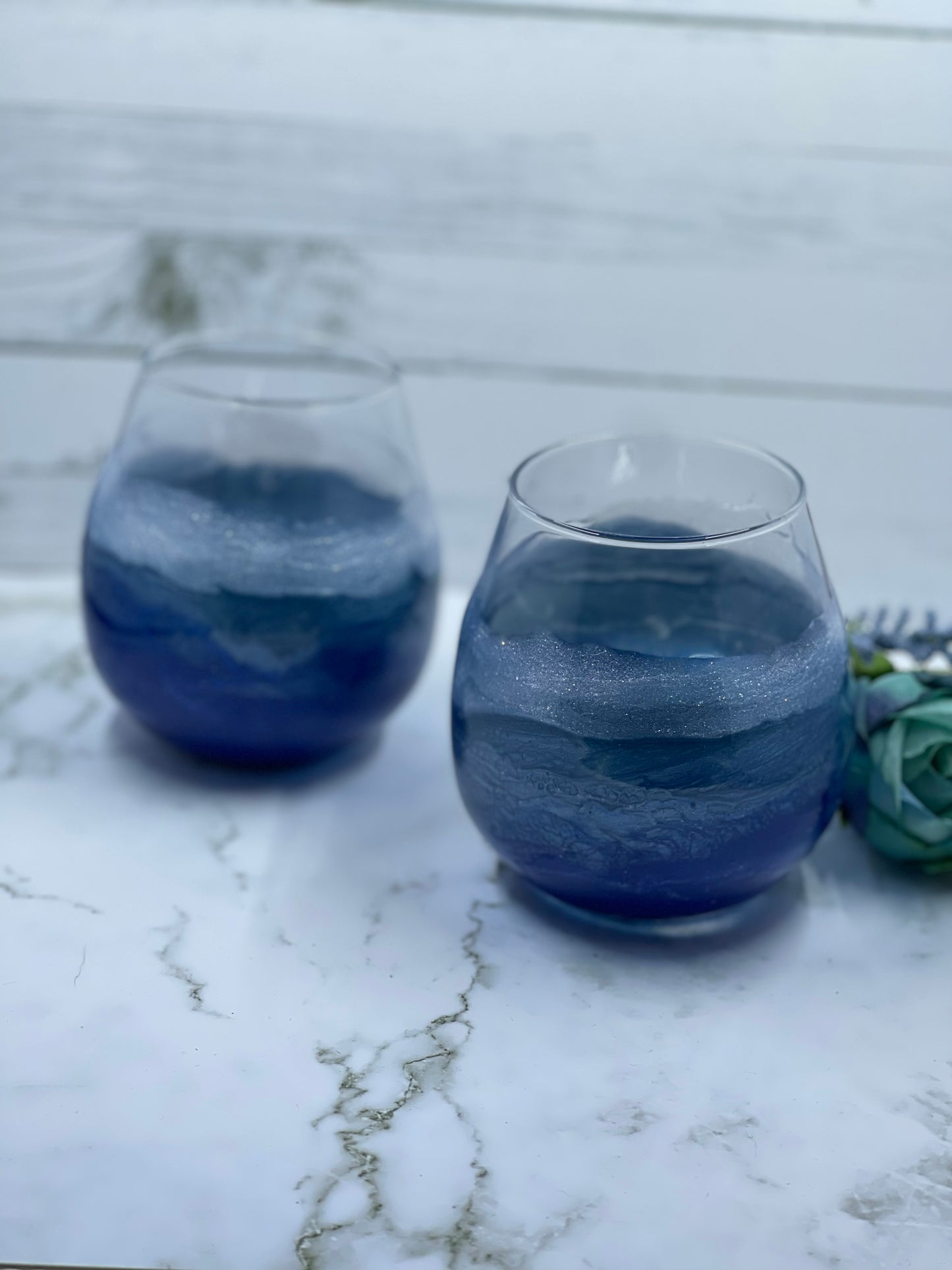 Ocean Inspired Resined Stemless Wine Glass Set